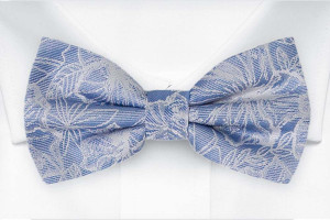 CORSAGE Sky blue pajarita