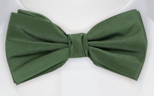 SATIN DARK SAGE pajarita