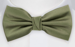 SATIN MOSS GREEN pajarita