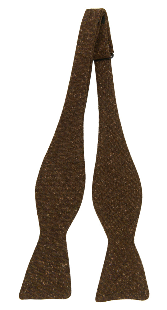 SPRACKLIG BROWN pajarita sin atar