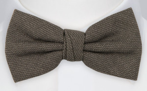 YARNING Mid Grey pajarita